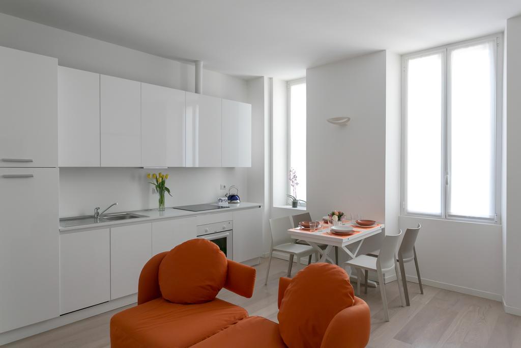 Italianway-San Rocco Second Floor Apartment Milan Bagian luar foto